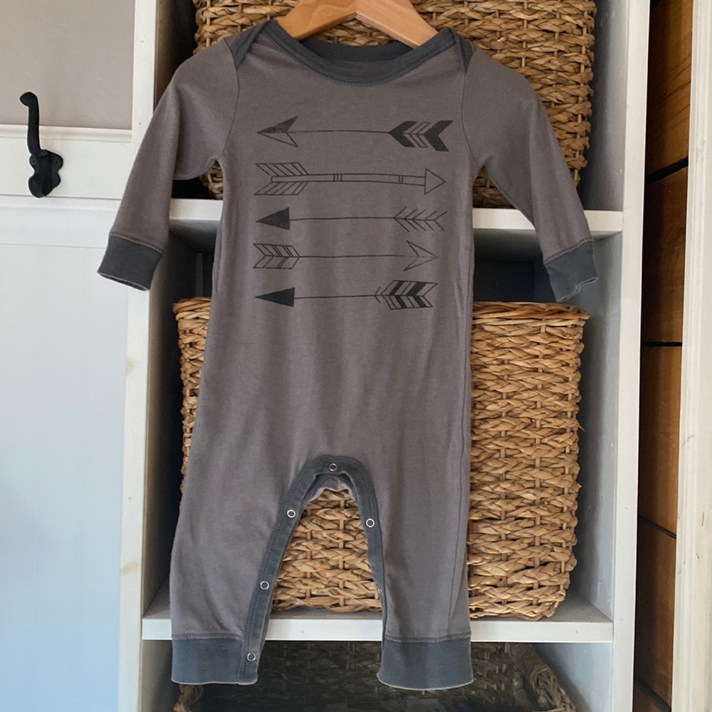 Scout & Adler 6-12 month Onesie